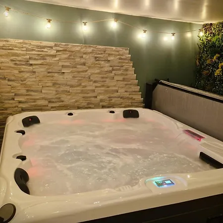 Chill House - Maison 2 - Option Jacuzzi
